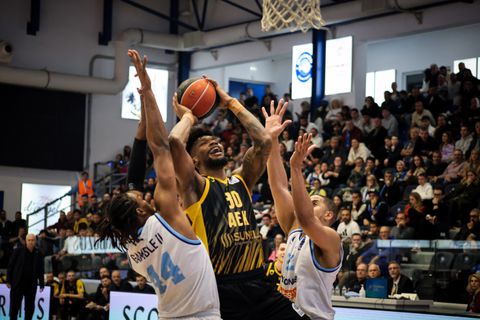 «Διπλό» στο νήμα για την ΑΕΚ σε ματς-θρίλερ στη Μύκονο!