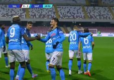 Διπλασίασε τα τέρματα της Νάπολι ο Οσίμεν (vid)