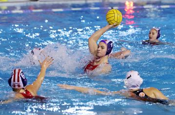 Διεύρυνε το απόλυτο ο Ολυμπιακός, 17-5 τον ΝΟ Λάρισας