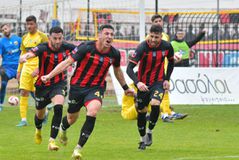 Super League 2: Βαριά ήττα της ΑΕΚ Β' στην Πάτρα από τη Παναχαϊκή (4-0)