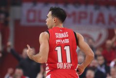 Με Σλούκα και Μπολομπόι το Top 10 της Euroleague (vid)