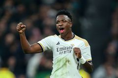 Η Ρεάλ Μαδρίτης επέστρεψε από την.. κόλαση της Αλμερίας στις καθυστερήσεις του αγώνα