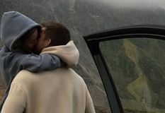 Παρέα σε ποδοσφαιρικό ματς οι Πικέ και Κλάρα - Το τρυφερό στιγμιότυπο μεταξύ τους