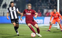 Πλήγμα με Φαν Βέερτ στην ΑΕΚ, γύρισε με θλάση από την Τούμπα