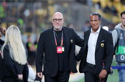 Καραλής για την απουσία Καρλίτος: «Το να ξεπερνούν τα όρια κάποιοι το έχουν για ψωμοτύρι...»