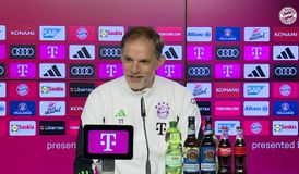 Η... πληρωμένη απάντηση του Τούχελ σε δημοσιογράφο για τη βαλίτσα στον πάγκο: «Την έφερα από το σπίτι, είναι όλα πακεταρισμένα»