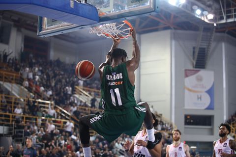 Λίρα εκατό ο Χέιζ-Ντέιβις: Τα όργια του Αμερικανού στον τελικό του Allwyn Final 8