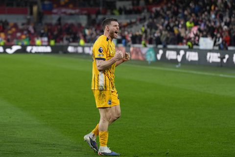 Έγραψε ιστορία ο Τζέιμς Μίλνερ: Έγινε ο ρέκορντμαν συμμετοχών στην Premier League στα 40 του χρόνια