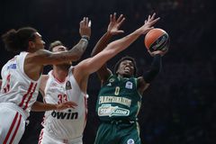 Οι επικρατέστερες εξάδες ξένων Ολυμπιακού και Παναθηναϊκού για τον τελικό του Allwyn Final 8