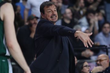 Αταμάν: «Αν χάναμε θα ήταν περισσότεροι δημοσιογράφοι στη συνέντευξη Τύπου»