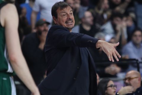 Αταμάν: «Αν χάναμε θα ήταν περισσότεροι δημοσιογράφοι στη συνέντευξη Τύπου»