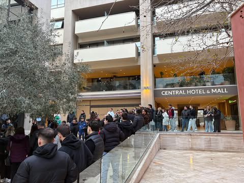 «Πράσινη» παράνοια κατά την αναχώρηση του Παναθηναϊκού για τα «Δυο Αοράκια» (vid)