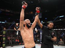 Χαμζάτ Τσιμάεφ ο καυστικός αλλά πολλά υποσχόμενος viral σταρ του UFC