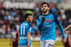 Πάει για το «μπαμ» του καλοκαιριού η Νιούκαστλ με Κβαρατσχέλια - Το μυθικό ποσό που προσφέρει στη Νάπολι!