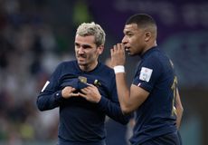Εξαλλος Γκριεζμάν: Σκέφτεται να αποσυρθεί από την εθνική Γαλλίας μετά την αρχηγία του Εμπαπέ