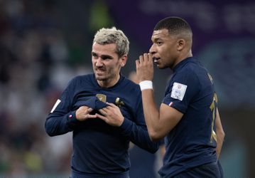 Εξαλλος Γκριεζμάν: Σκέφτεται να αποσυρθεί από την εθνική Γαλλίας μετά την αρχηγία του Εμπαπέ