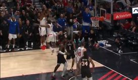 Απίθανος Χάρντεν: Έβγαλε ασίστ στον Λέοναρντ και πήγε να του κάνει τάπα! (vid)