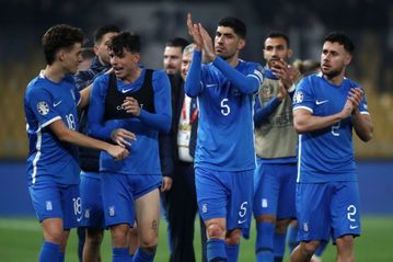 Ο κόσμος αποθέωσε την ομάδα του Γκουστάβο Πογέτ για το «σόου» και την πρόκριση (gallery/vid)