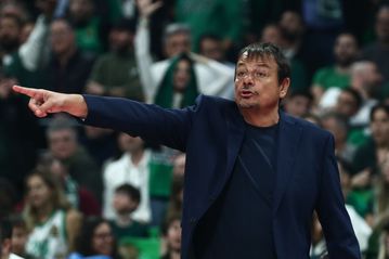 Αταμάν: «Η ενέργεια του ΟΑΚΑ δεν μπορεί να κερδίζει πάντα - Αλλάξαμε τον αγώνα με την άμυνα»