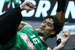 Ανησυχία με Όσμαν στον Παναθηναϊκό - Πήγε στα αποδυτήρια