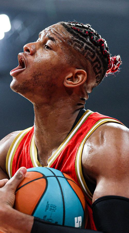 Ριβέρο στο Sportal: «Θα "σκοτωθούμε" με Λεσόρ στο παρκέ - Δεν έφταιγε ο Γιαννακόπουλος που γύρισε το ματς»