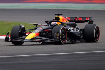 Παράσταση για έναν ρόλο στο γκραν πρι της Κίνας, άνετη νίκη του Φερστάπεν