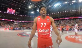 Εντυπωσιακά πλάνα από τους ημιτελικούς της Euroleague μέσω των καμερών που βρίσκονται πάνω στα σώματα των διαιτητών (vid)