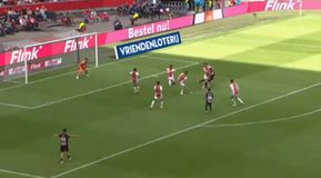 Γκολάρα κόντρα στον Άγιαξ ο Δουβίκας, τρεις ασίστ ο Παυλίδης με την Άλκμααρ (vid)