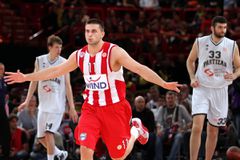 Δεν ξεχνάει τον Ολυμπιακό ο Κλέιζα: «Η παλιά αγάπη δεν πεθαίνει ποτέ»