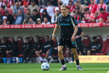 Το παλεύει για τη «βόμβα» με Βιρτς η Λίβερπουλ