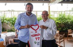 Η ΕΟΚ δεξιώθηκε την ομοσπονδία της Τουρκίας