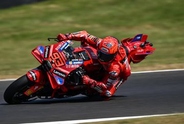 Ο Μαρκ Μάρκεθ κατέρριψε το ρεκόρ πίστας στο Μουτζέλο και κατέκτησε ιστορική πολ ποζίσιον