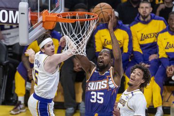 Χιτ και Ράπτορς αρνούνται να συμπεριλάβουν τους σέντερ τους σε πακέτα ανταλλαγής για τον Ντουράντ