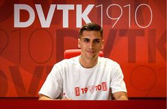 Ανακοινώθηκε από την Ντιοσγκιόρ ο Καμπετσής