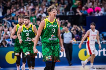 Ο Κουζμίνσκας απέρριψε την Καρσίγιακα για την ΑΕΚ!