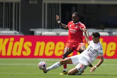 Αντικρουόμενα δημοσιεύματα στην Τουρκία για Σάντσες, οριστική συμφωνία ή  στο «περίμενε» από την Τραμπζονσπόρ; (vid)