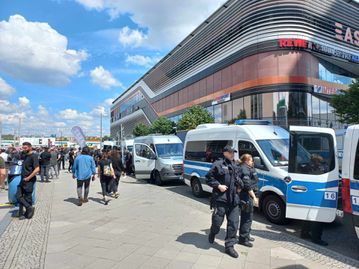 Προσαγωγές φίλων της ΑΕΚ στο Βέλγιο, ελεύθεροι μετά το ματς με την Άντερλεχτ! (vid)