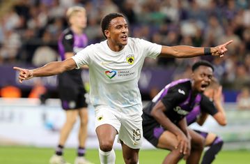 Η ΑΕΚ στάθηκε όρθια με Ελίασον και κρατά την τύχη τα χέρια της