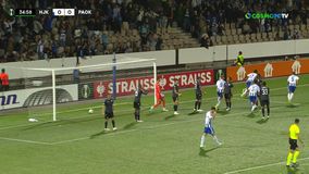 Άνοιξε το σκορ η Ελσίνκι, με κεφαλιά του Μπαντέ