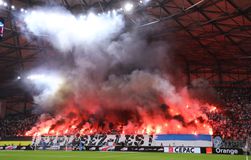 Αντίπαλοι ΑΕΚ: Η Υπουργός Αθλητισμού στη Γαλλία παρακολουθεί την κρίση που ξέσπασε στη Μαρσέιγ κι ετοιμάζεται να επέμβει