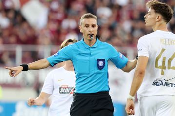 Έντονες διαμαρτυρίες της ΑΕΚ: Άπαντες έπεσαν πάνω στον διαιτητή μετά τη λήξη! (pics)