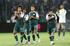 Χειροκρότημα από τους φίλους του Παναθηναϊκού στην ομάδα