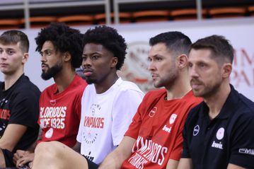 Μέσα Παπανικολάου, Αντετοκούνμπο και Ντόρσεϊ - Η αποστολή του Ολυμπιακού κόντρα στον Ερυθρό Αστέρα