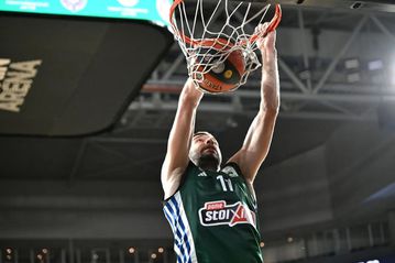 Παναθηναϊκός: Άστραψε και βρόντηξε ο «καυτός» Ρογκαβόπουλος (vid)