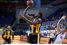 ΜάκΛεμορ on fire στο πρώτο δεκάλεπτο για την ΑΕΚ