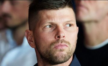 Ο Χούντελαρ βάζει την τελευταία πινελιά στην κρίση του Άγιαξ με την παραίτησή του