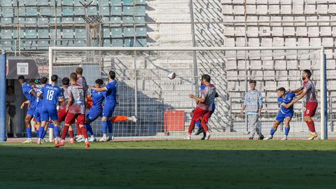 Συγκλονιστικό το θεσσαλικό ντέρμπι – Η Νίκη Βόλου σταμάτησε το νικηφόρο σερί της ΑΕΛ (vid+gallery)