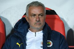 Έξαλλος ο Μουρίνιο με δημοσιογράφο: «Αρχίζω να μαθαίνω τι είναι η Τουρκία... Εκπλήσσομαι γιατί πάντα ρωτάς για τους παίκτες που δεν παίζουν»