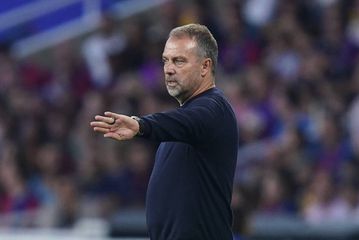 O Φλικ είπε στους ποδοσφαιριστές του να «ηρεμήσουν» μετά το 6-1