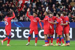 Νίκη με επτάρα για τη Παρί Σεν Ζερμέν, άνετο πέρασμα για τη Μάντσεστερ Σίτι, έκανε την έκπληξη η Αϊντχόφεν